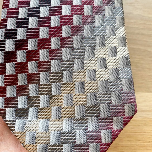 ALEXANDER JULIAN COLOURS Men's Multi Striped Handmade Polyester Necktie sz OS - Picture 9 of 14